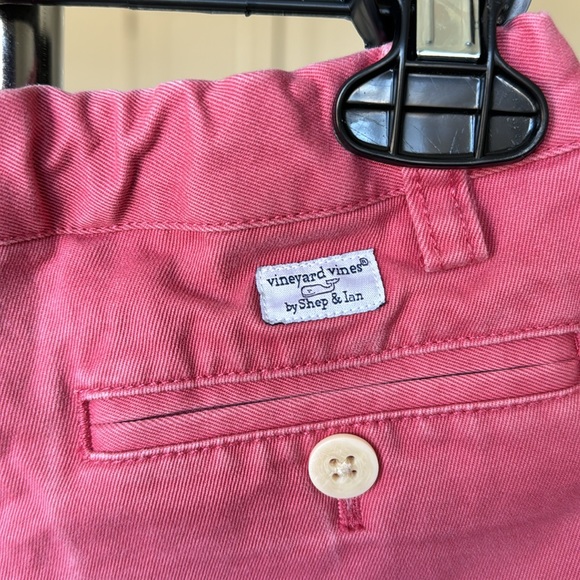 Vineyard Vines Shorts - Picture 4 of 6